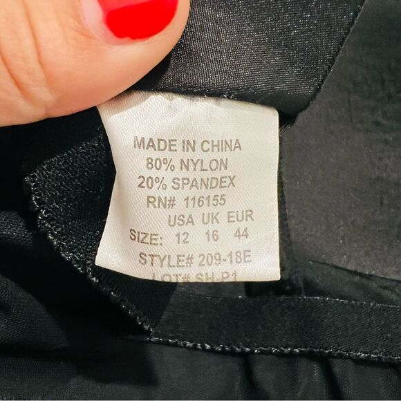 Shore Shapes Swimwear Women's One Piece Swimsuit Swimdress Geometric Print Sz 12 - Picture 8 of 9